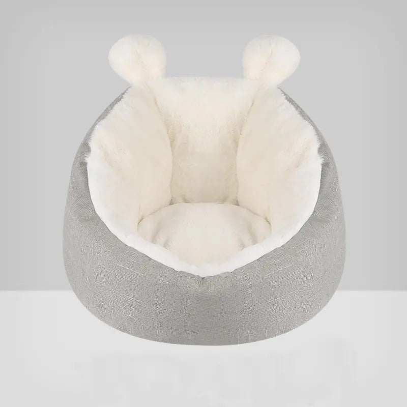 Closed Space Capsule Cat House - Four Seasons Kennel